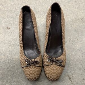 Coach rare vintage heels
